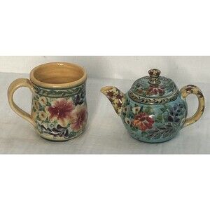 Vintage Signed Sandy Kreyer Pottery Mini teapot and mug 3" tall Cottage Core